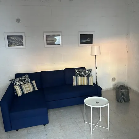 Whispering Tides 度假居 *