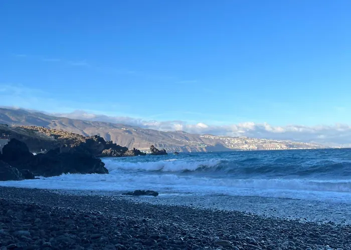 בית נופש Whispering Tides קנדלריה