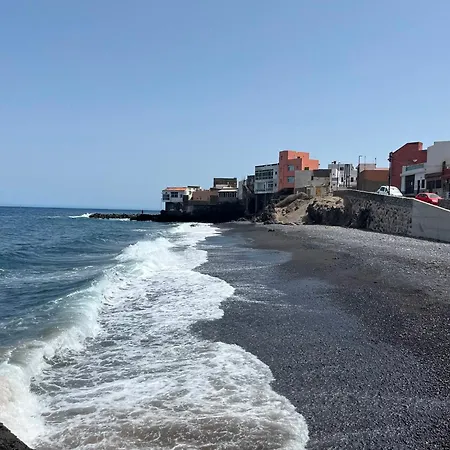 La Cuevita, Playa De La Viuda בית נופש